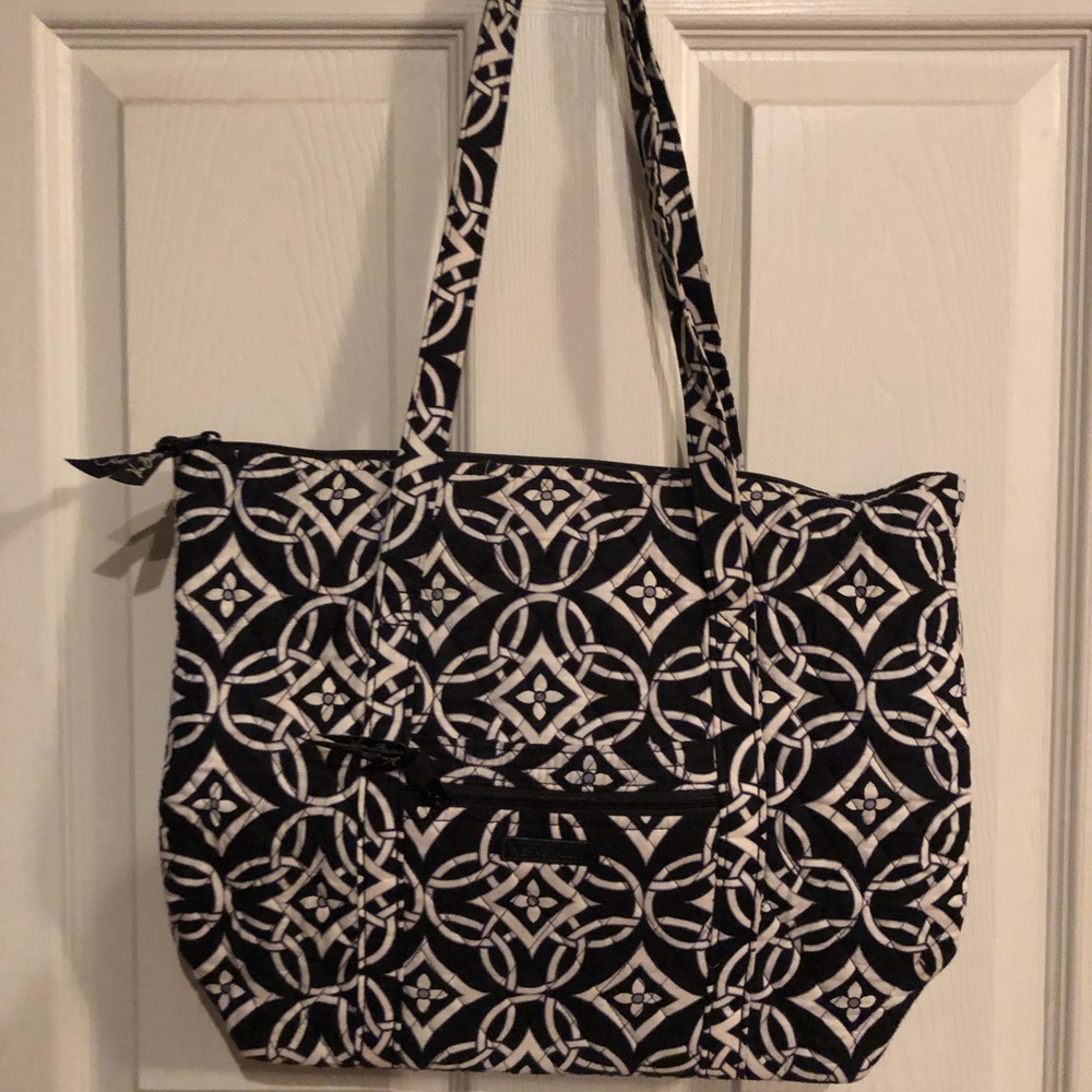 VERA BRADLEY concerto tote